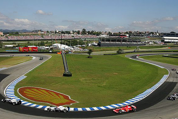 GP Brasil 2011: Hamilton domina la sesión de libres