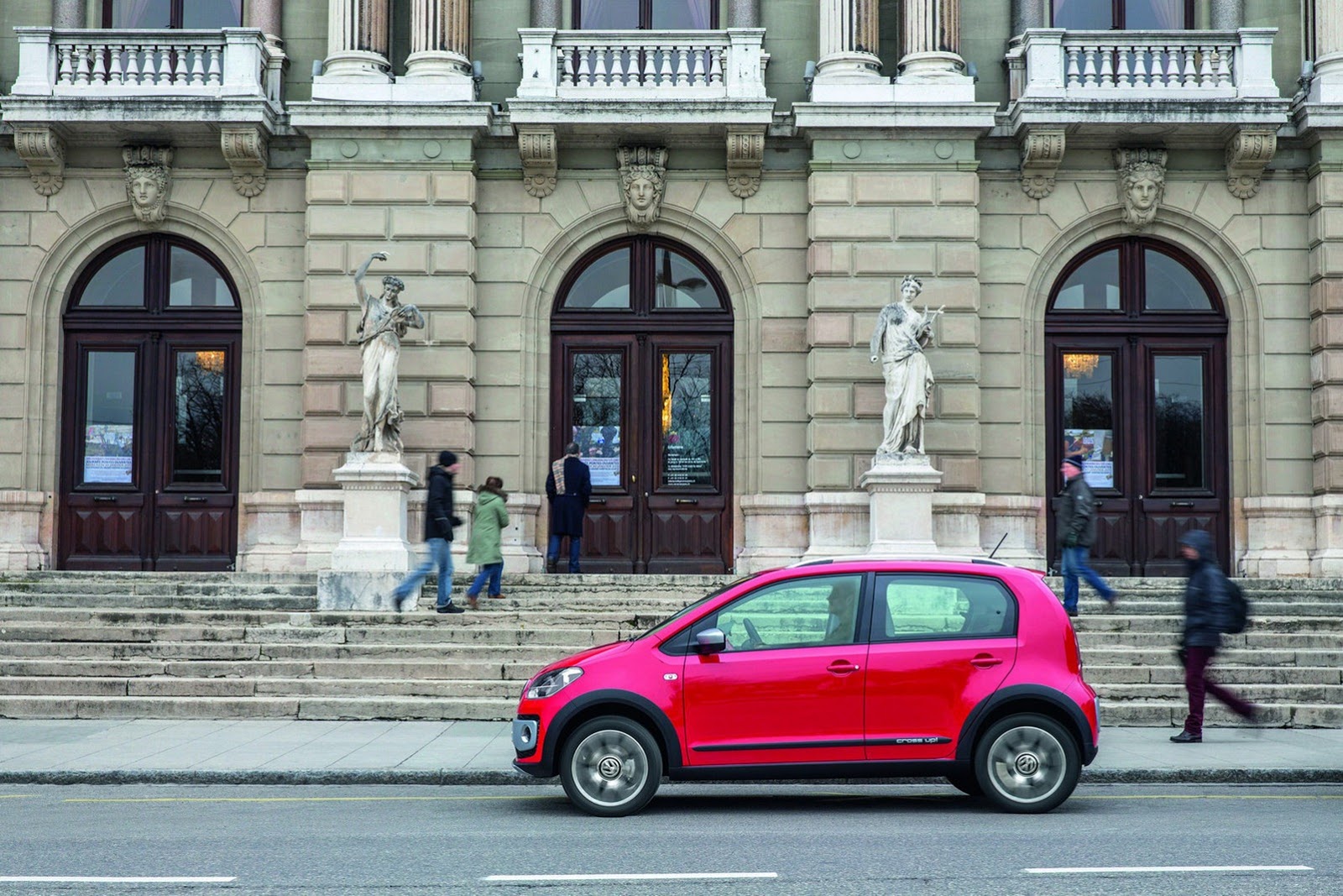 El Volkswagen CrossUP! de producción se dejará ver en Ginebra