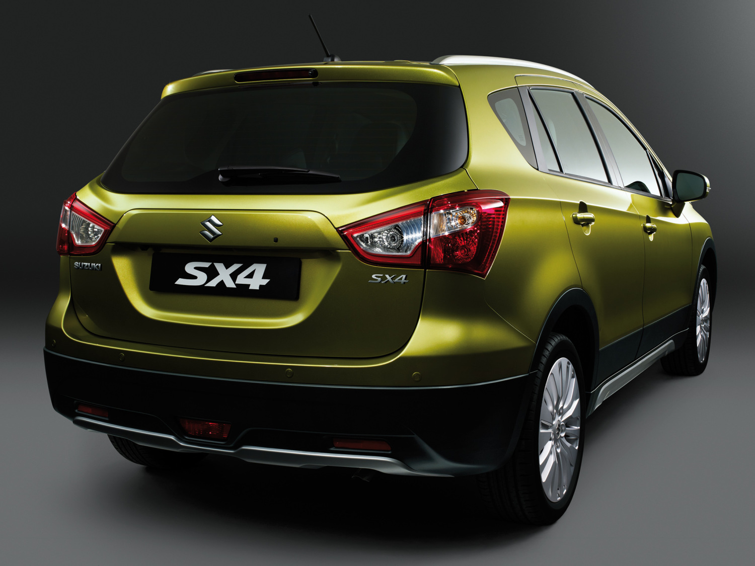 Suzuki muestra oficialmente el nuevo SX4