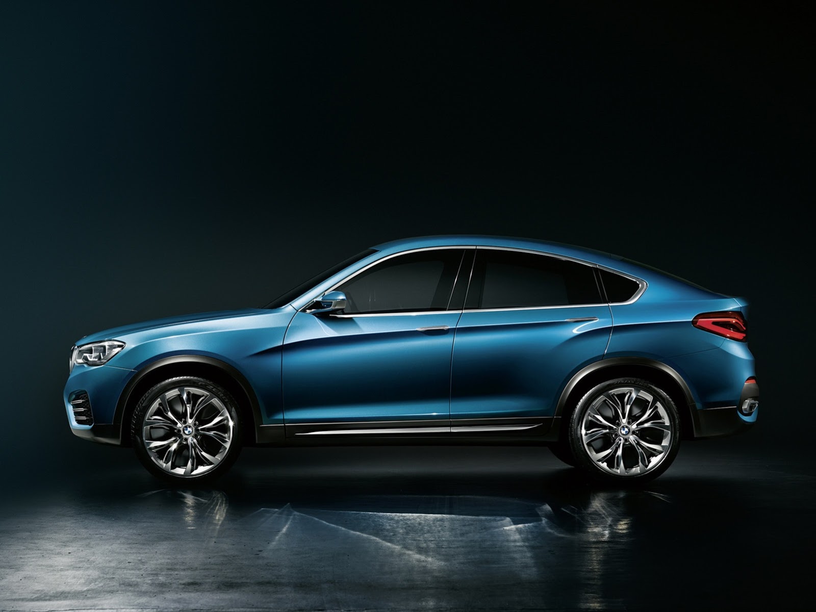 BMW hace oficial el X4 Concept