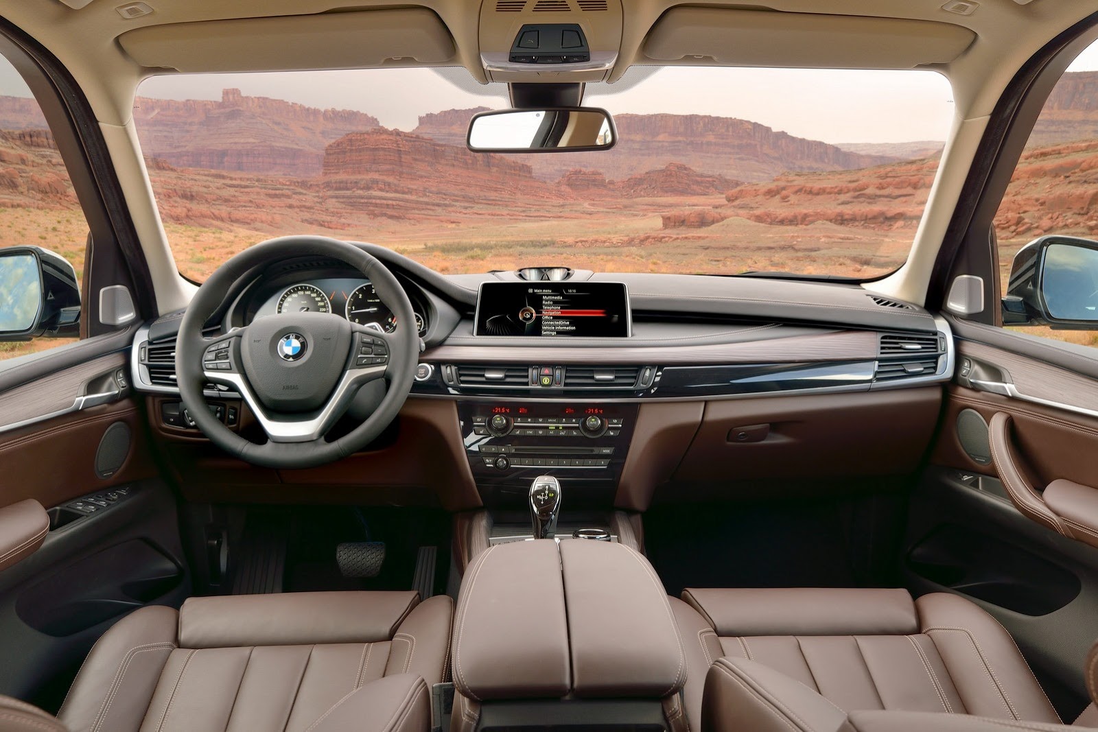 BMW desvela la nueva generación del X5